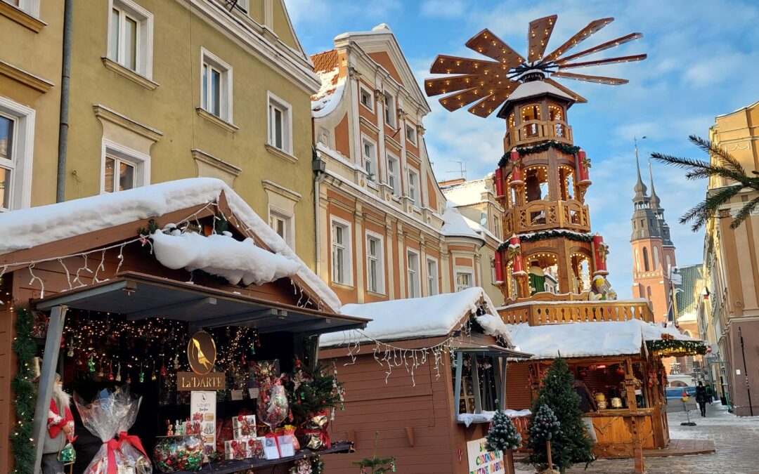 Poczuj magię świąt na Jarmarku Bożonarodzeniowym w Opolu!